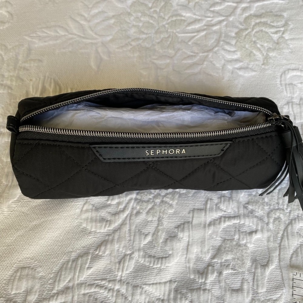 SOLD! SEPHORA Bag Cosmetic Makeup Case  - NWT ~ The Seeker Black Quilted - Picture 2 of 5